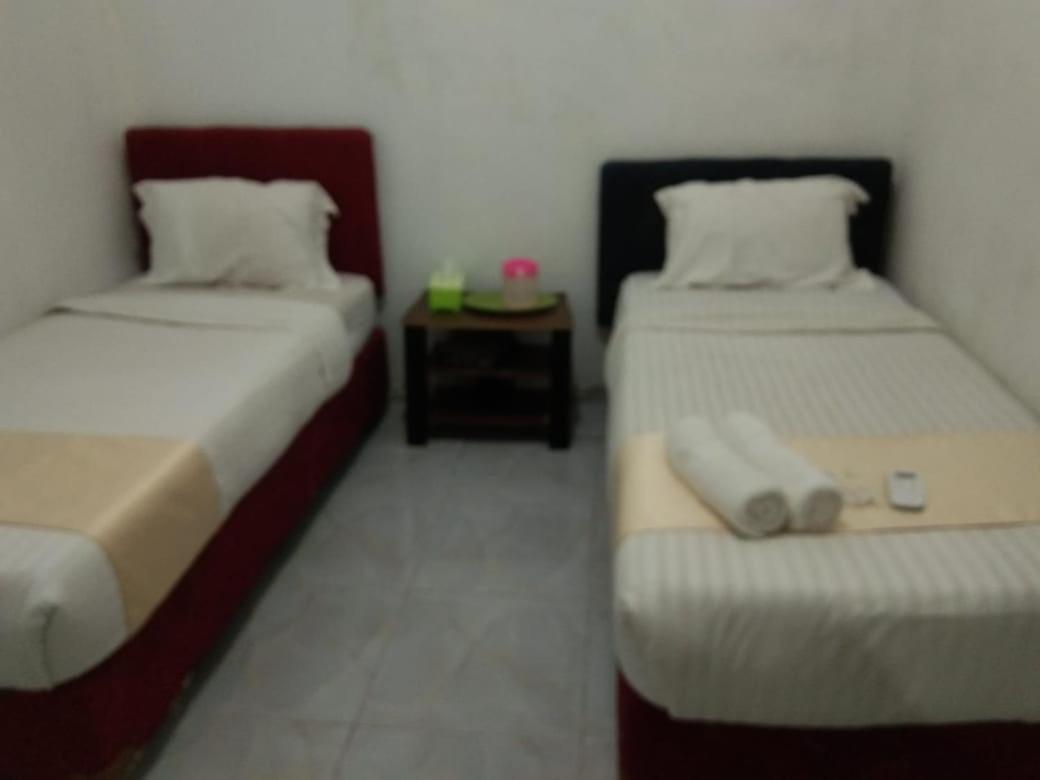 Hotel Krui Syariah ภายนอก รูปภาพ
