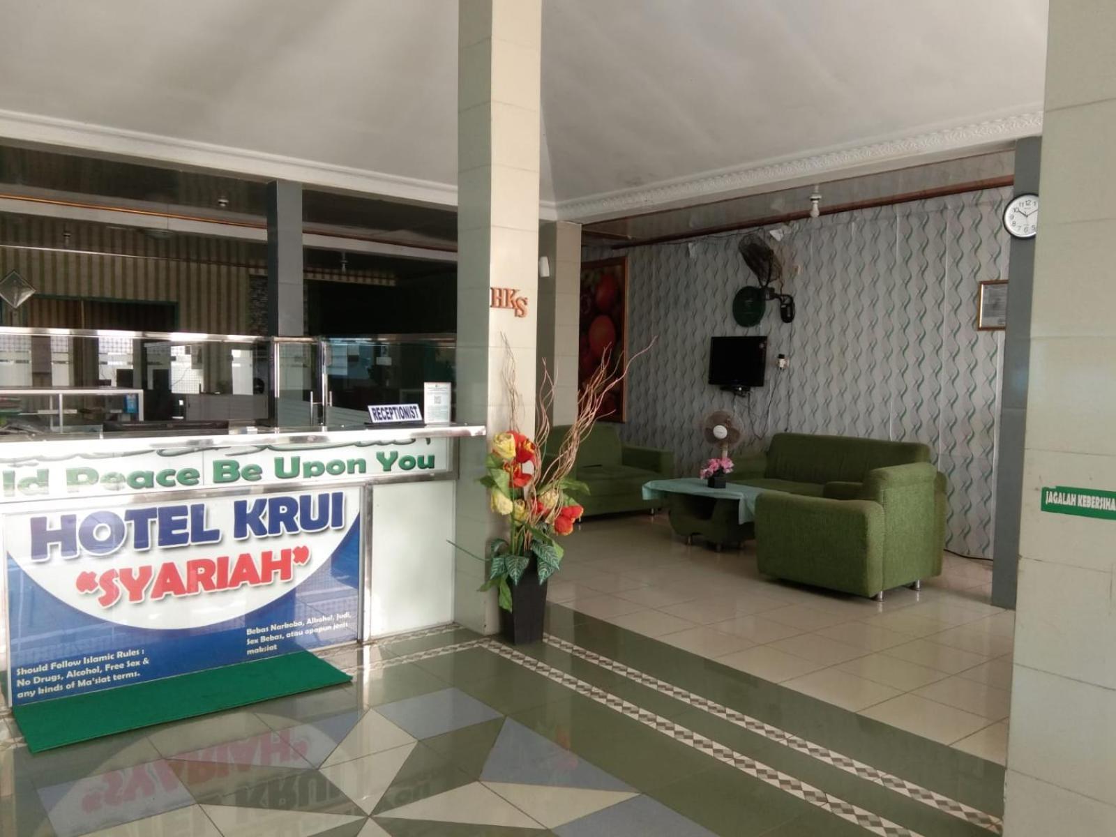 Hotel Krui Syariah ภายนอก รูปภาพ